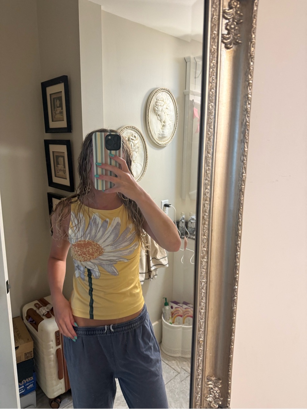 Urban Outfitters Yellow Daisy Tank Top - Women
